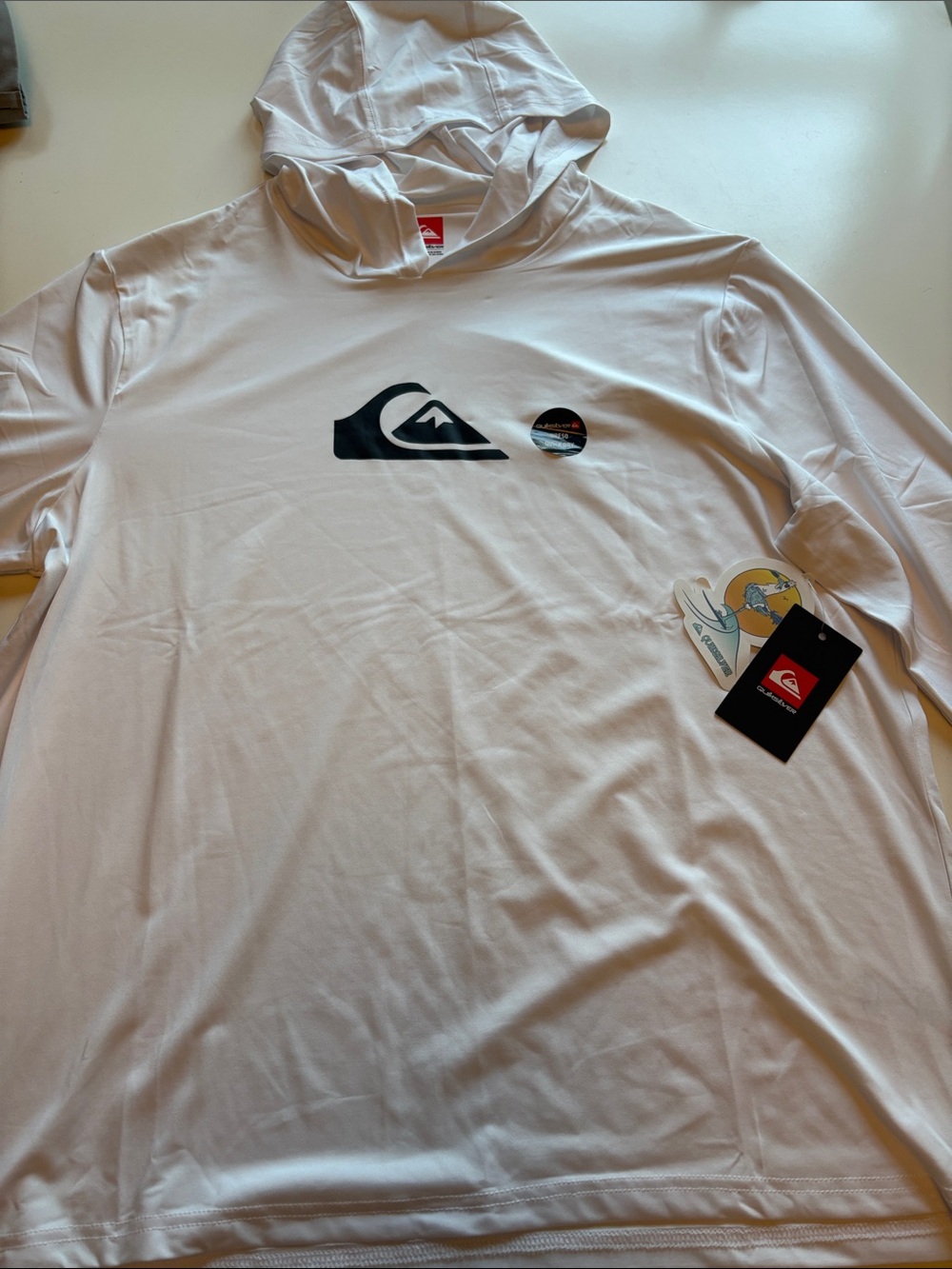 Quiksilver Men’s White Logo Hooded Sun Protection Shirt